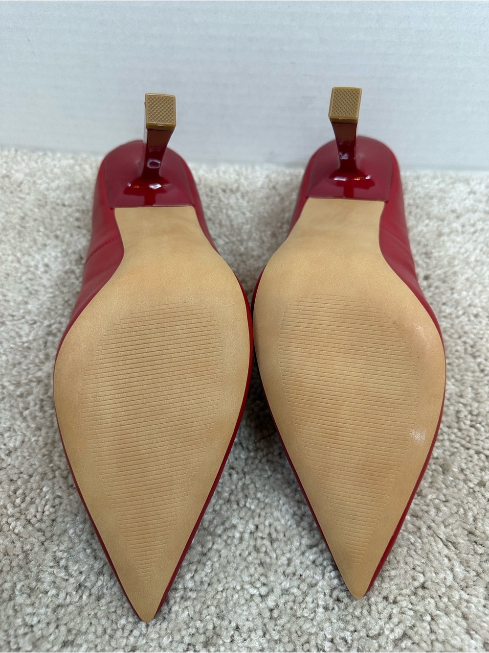 Steve Madden Red Pointed Toe Pumps, size 9.5, new without box - Picture 6 of 6